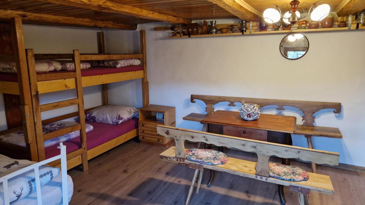 La Salasul Fermecat In Cheile Carasului Iabalcea Zewnętrze zdjęcie